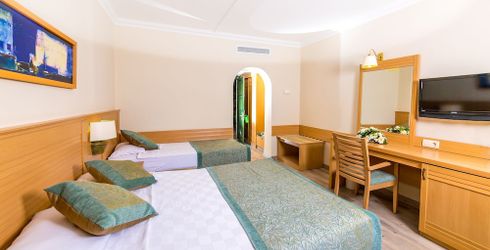 hotel room image