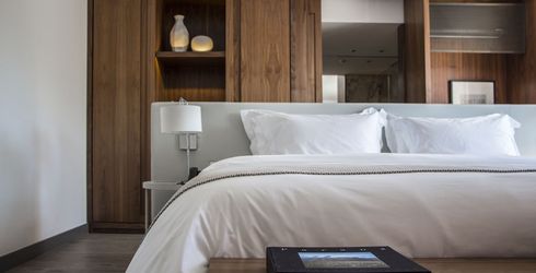 hotel room image