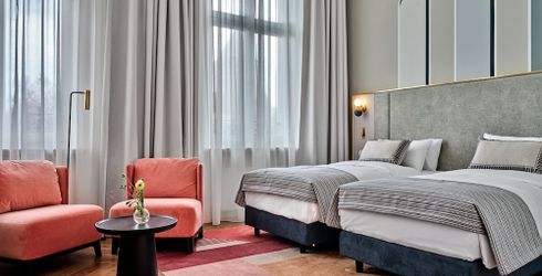 hotel room image