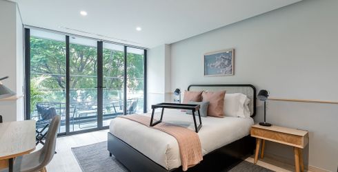 hotel room image