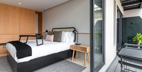 hotel room image