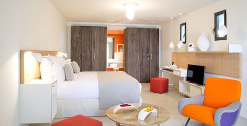 hotel room image