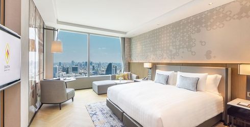 hotel room image