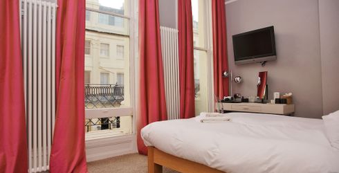hotel room image