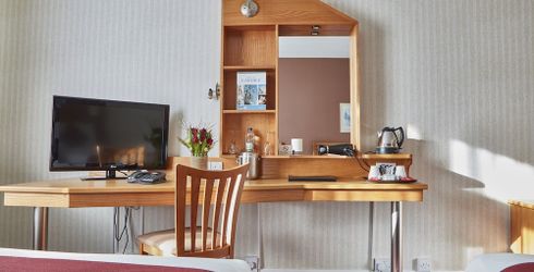 hotel room image
