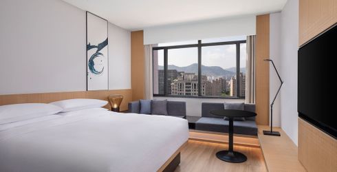 hotel room image