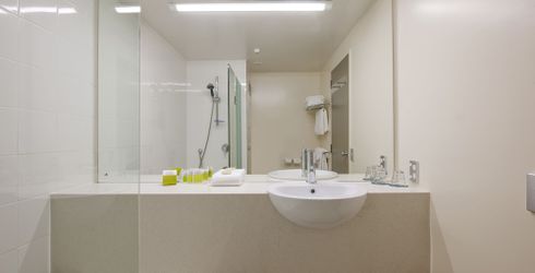 hotel room image