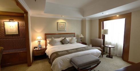hotel room image