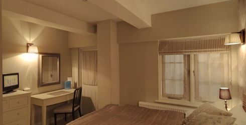 hotel room image