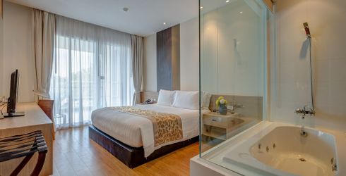 hotel room image
