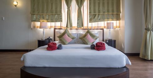 hotel room image
