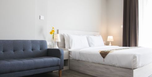 hotel room image