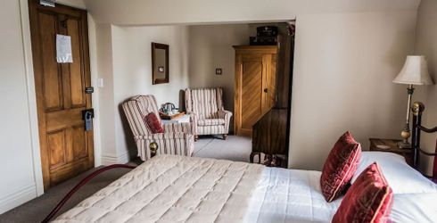 hotel room image