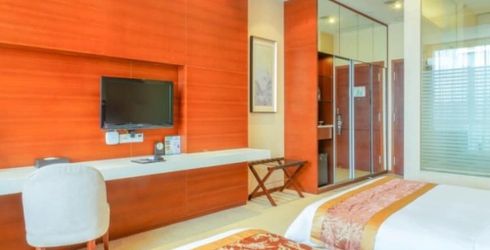 hotel room image