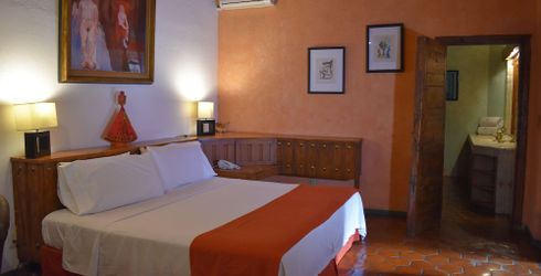 hotel room image