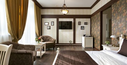 hotel room image