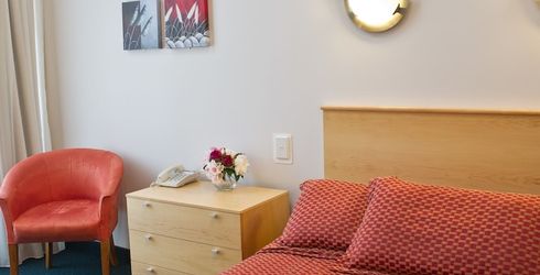 hotel room image
