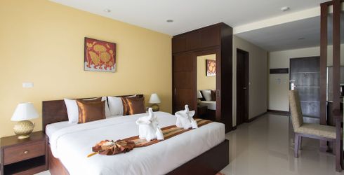 hotel room image
