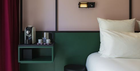 hotel room image