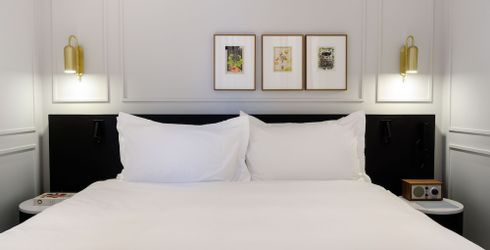 hotel room image