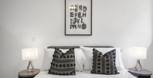 hotel room image