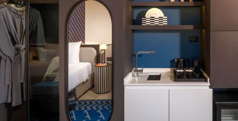 hotel room image