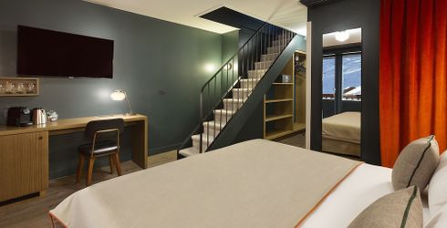 hotel room image
