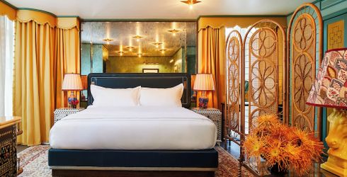 hotel room image