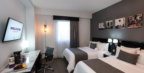 hotel room image