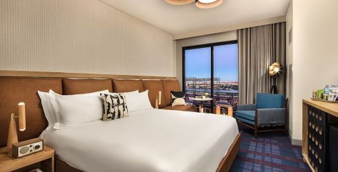 hotel room image