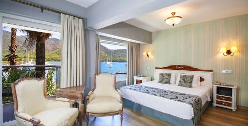 hotel room image