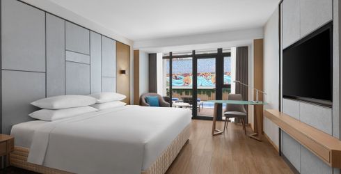 hotel room image