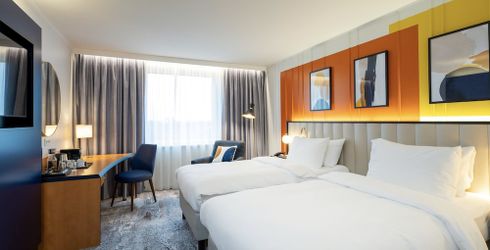 hotel room image
