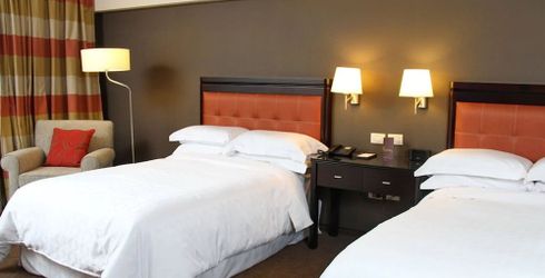 hotel room image