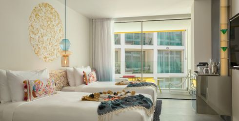 hotel room image
