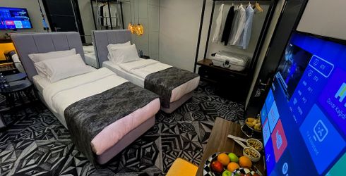 hotel room image