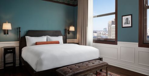 hotel room image