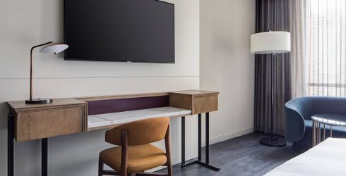 hotel room image