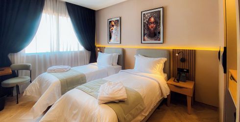 hotel room image
