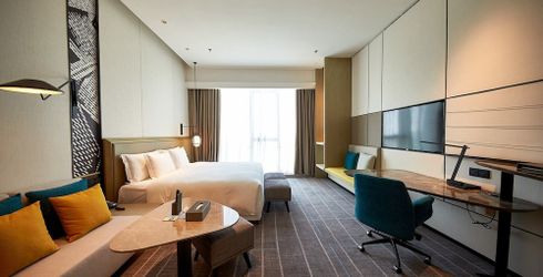 hotel room image