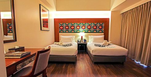 hotel room image
