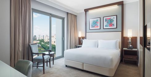 hotel room image