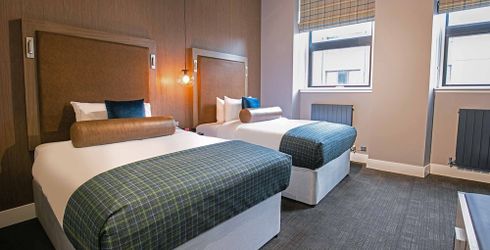 hotel room image