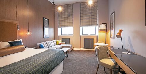hotel room image