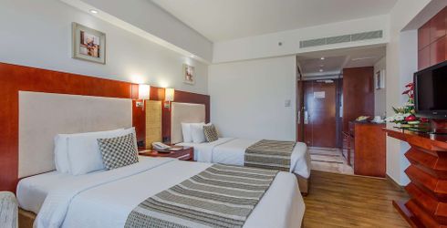 hotel room image