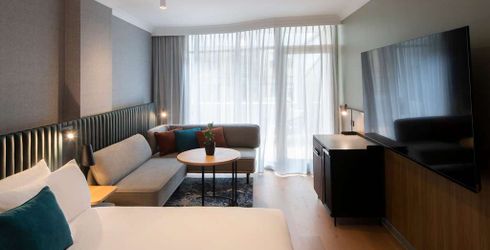 hotel room image