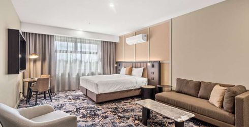 hotel room image