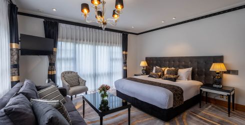 hotel room image