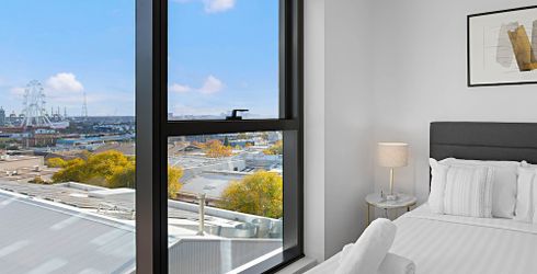 hotel room image