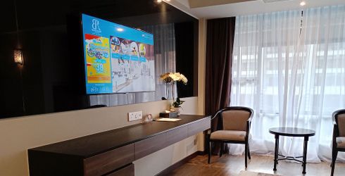 hotel room image